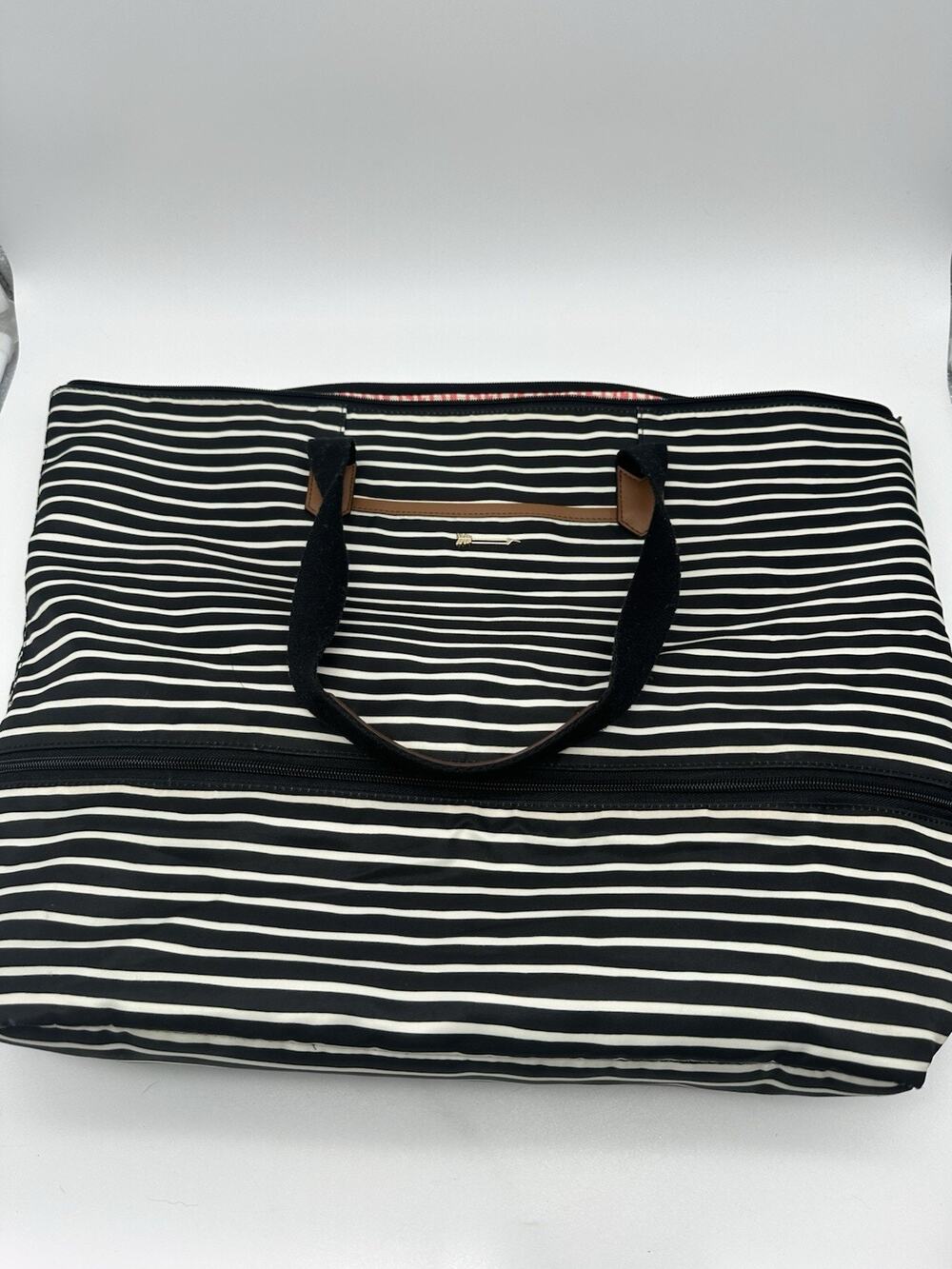 Stella & Dot Your Adventure Awaits Large Expandable Black White & Brown Tote Bag